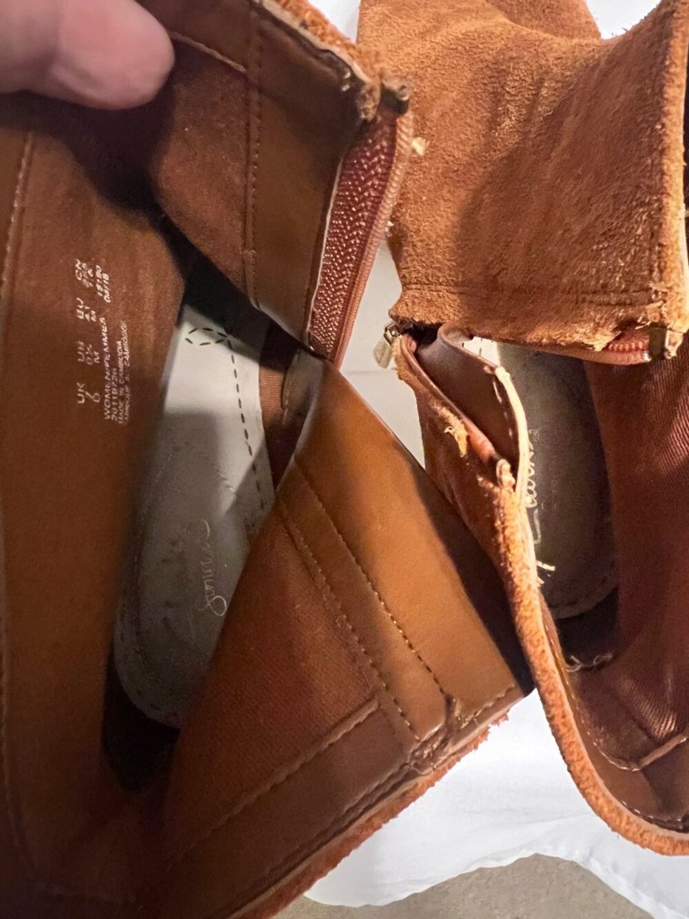 Clarks Somerset Orange Suede Feel Ankle 2" Heeled Bootie Boots-Size 11-Gold Zip - Picture 13 of 14